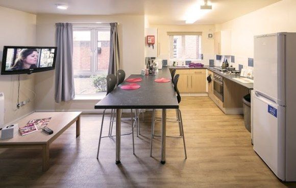 Property photo 3 of 16 8464462.Jpg