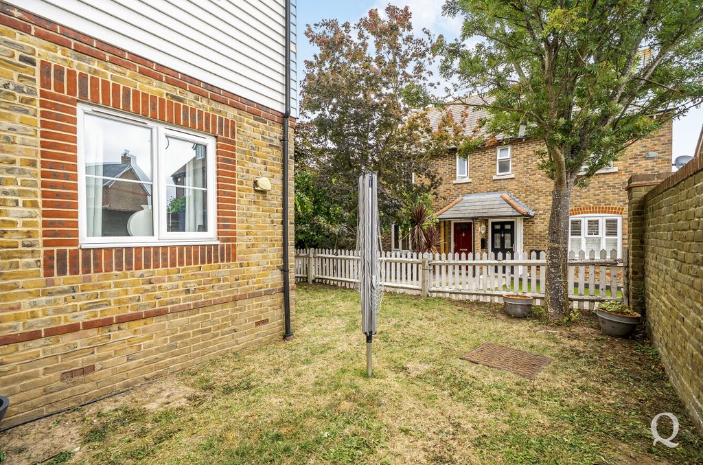 Property photo 2 of 20 Ea64260d-Da28-4Ed...