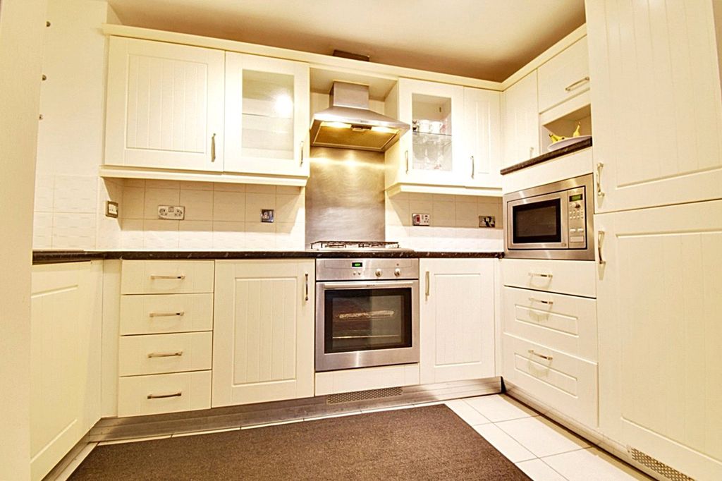 Property photo 3 of 12 Picture No. 24