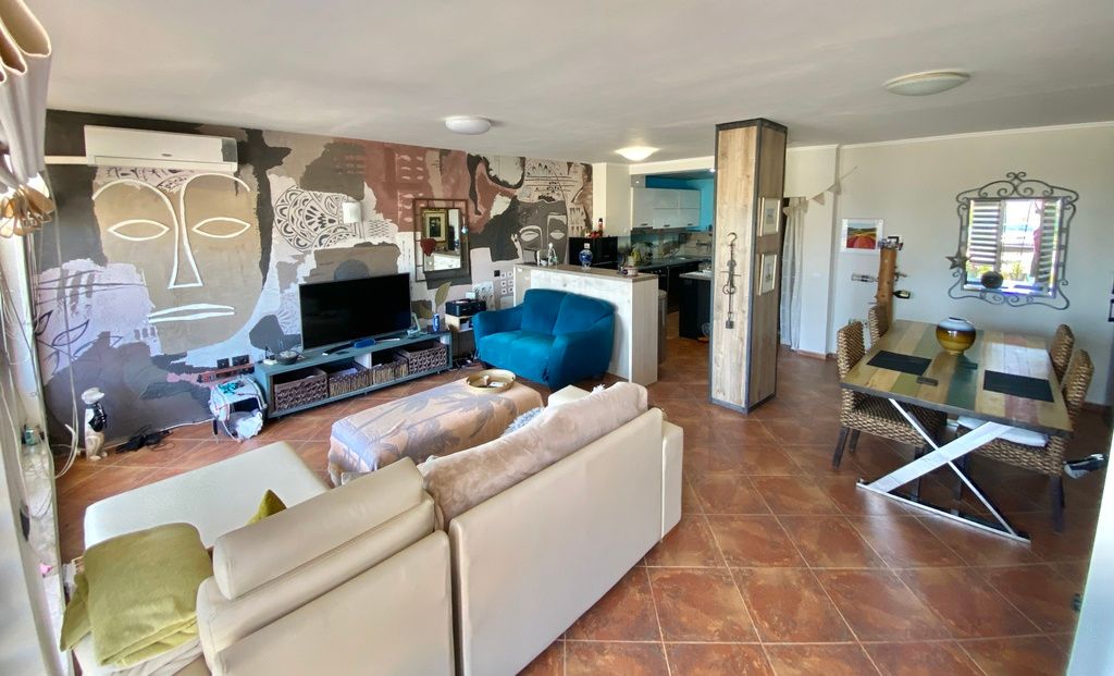 Property photo 3 of 26