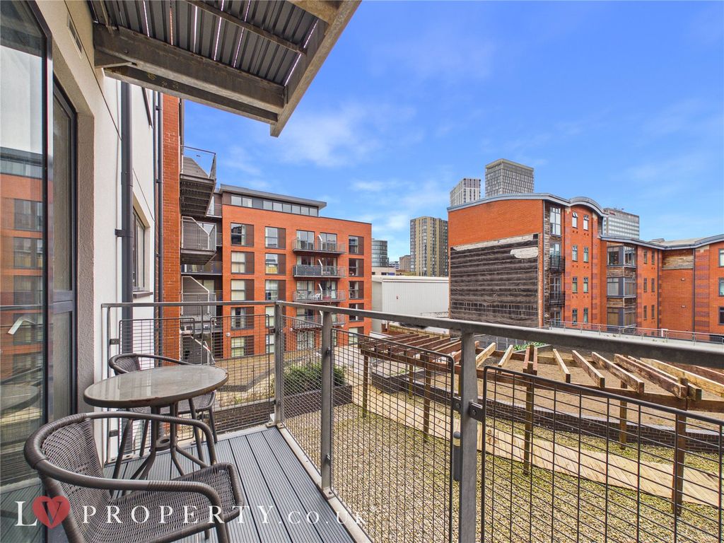 Property photo 2 of 10 Picture No. 05