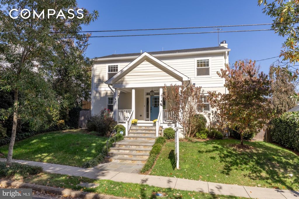 Property photo 2 of 50