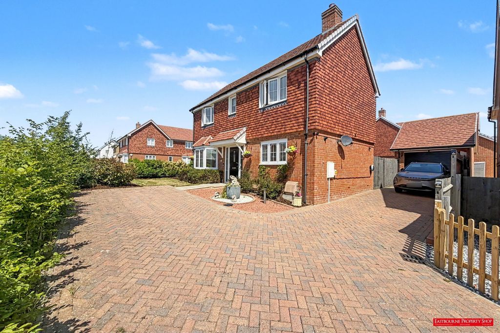 Property photo 1 of 26