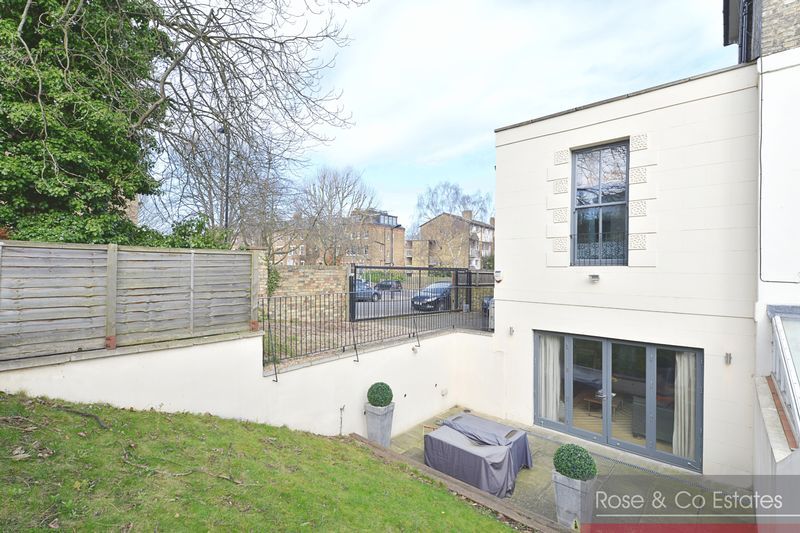 Property photo 1 of 9 Photo 1