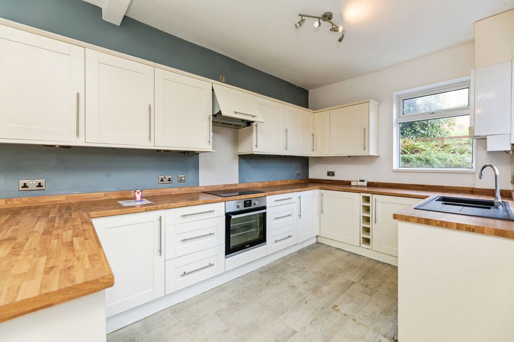 Property photo 2 of 20 2A8A4731-2-1024