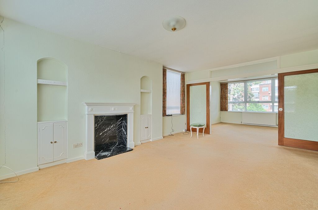 Property photo 2 of 20 1473359-15-6A296F...