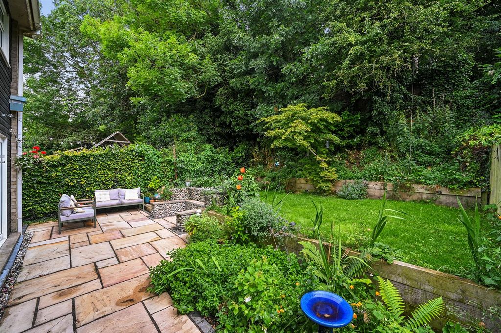 Property photo 2 of 14 Rear Garden