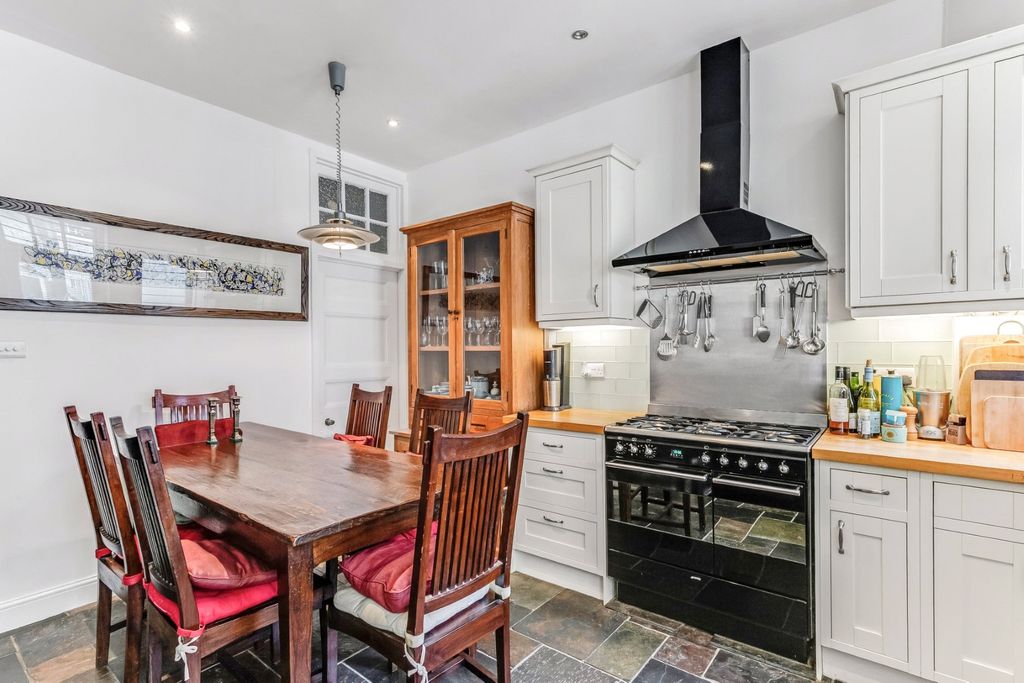 Property photo 3 of 11 Picture No. 06