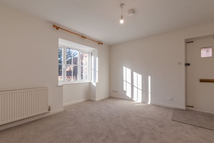 Property photo 3 of 7 266445-Std