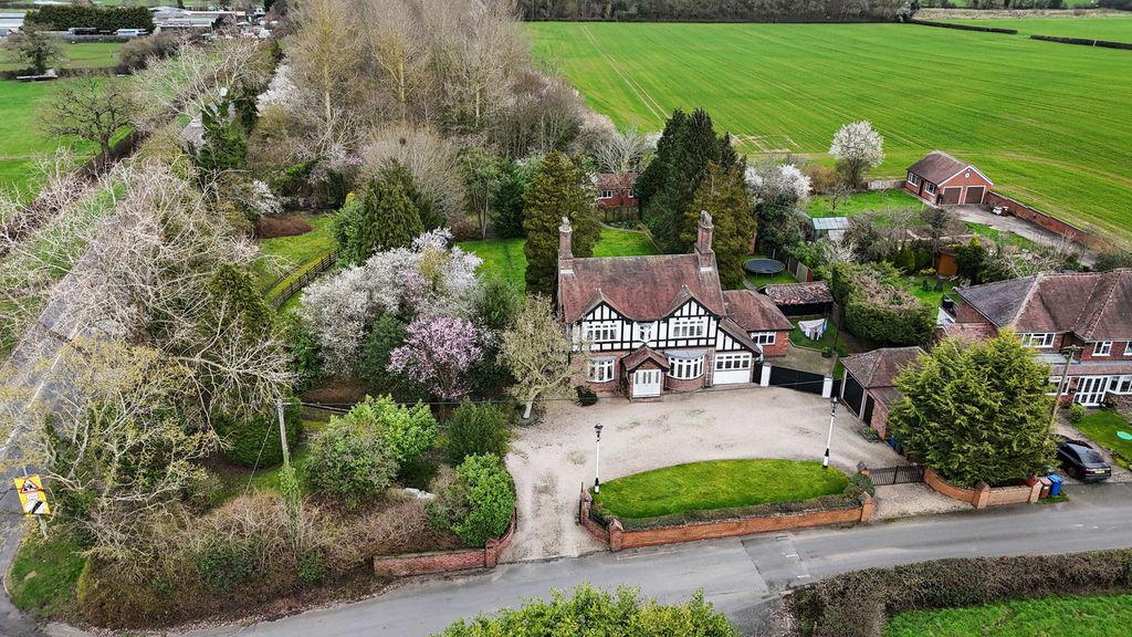 Property photo 1 of 41