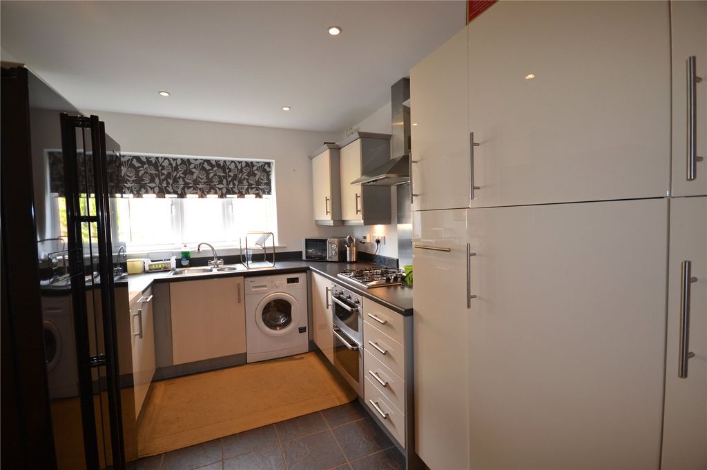 Property photo 2 of 10 Picture No. 19
