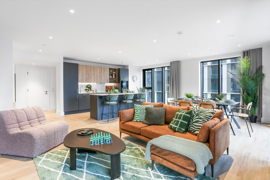 Property photo 1 of 30 Image