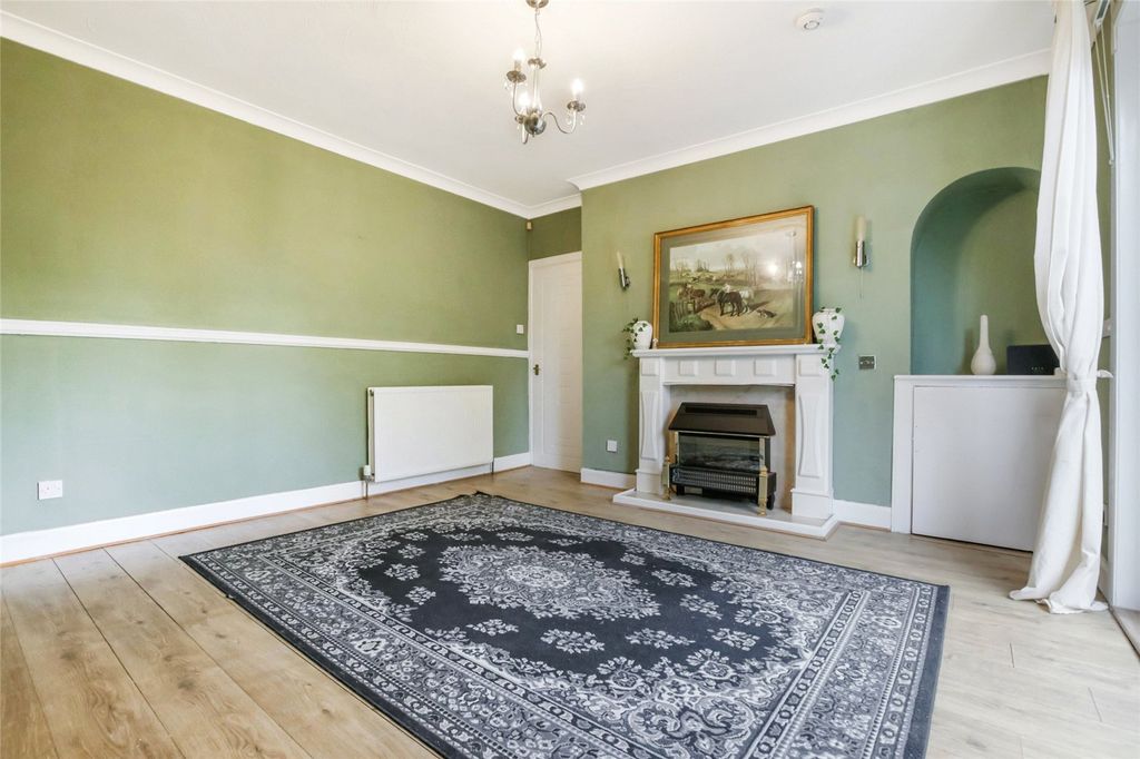 Additional image 7 of 2 bed flat for saleKirkness Street, Airdrie, North Lanarkshire ML6
