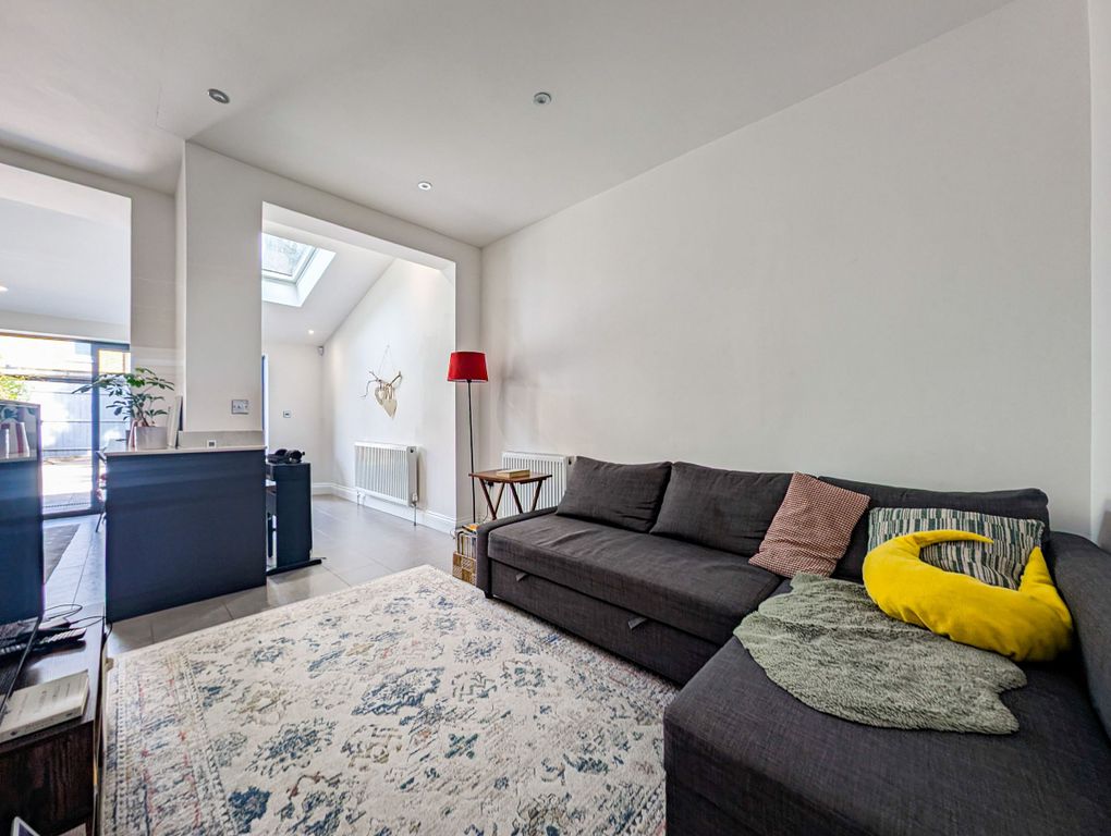 Property photo 3 of 16