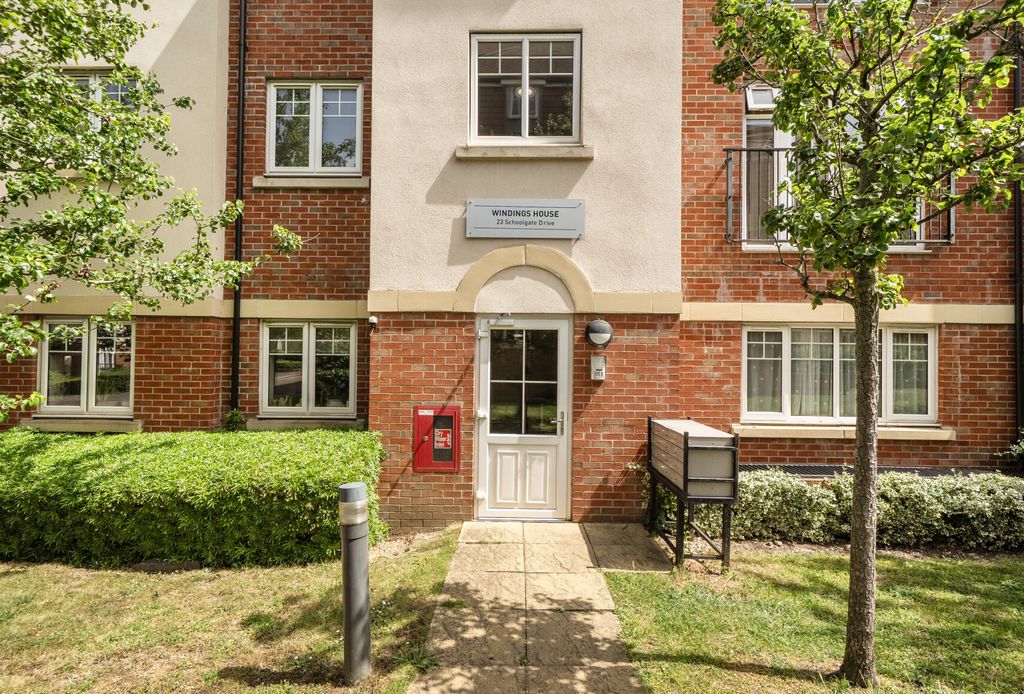 Property photo 1 of 15 1467698-3-6A11875...