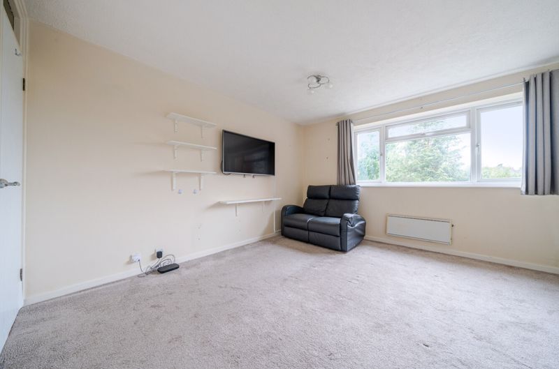 Property photo 2 of 13 Studio Room Angle 1
