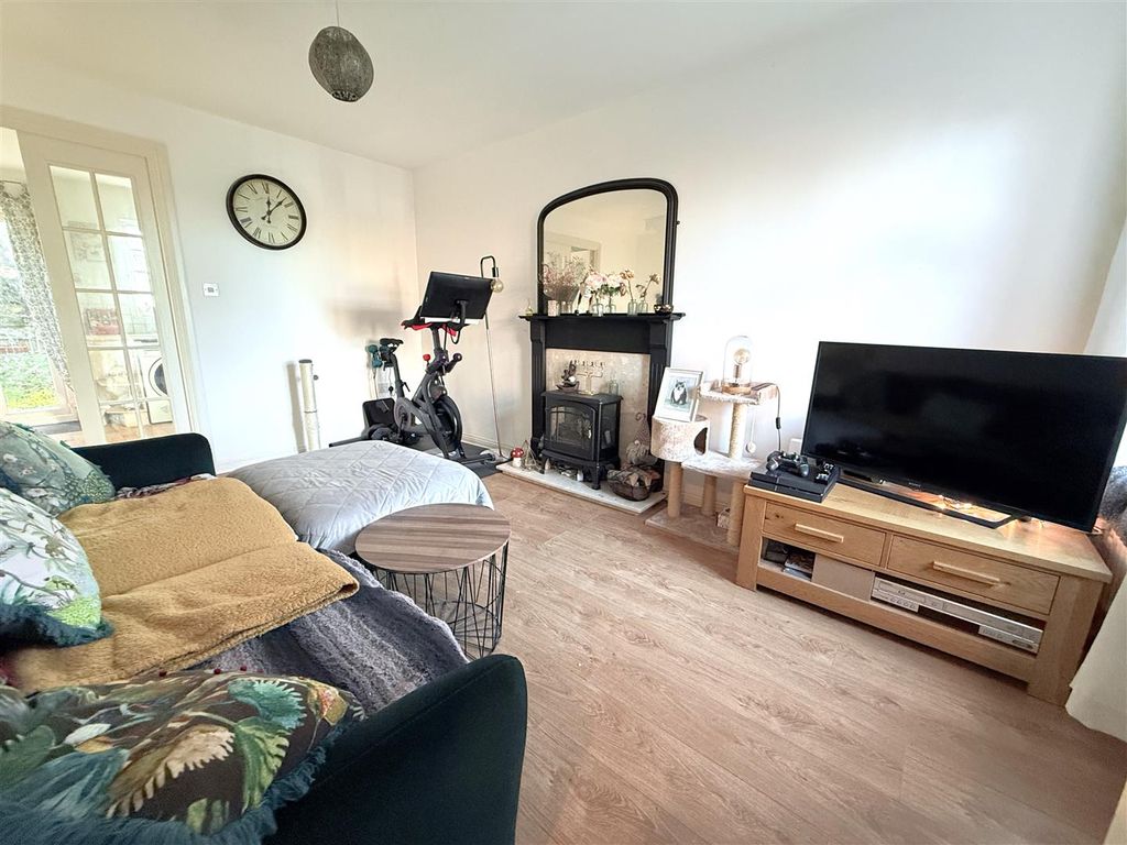 Property photo 3 of 10 Img_7956.Jpg