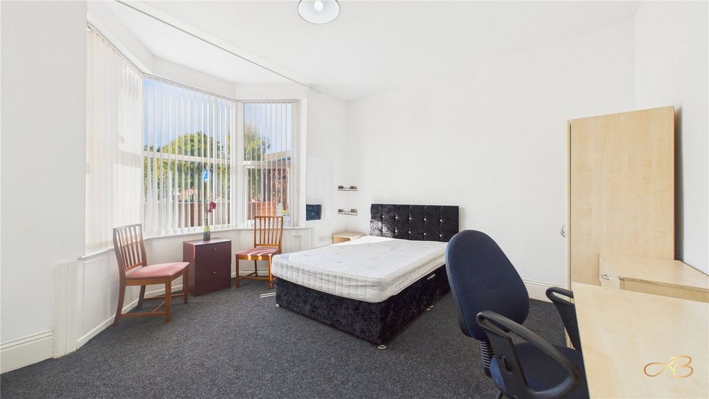 Property photo 1 of 4 Picture No. 10