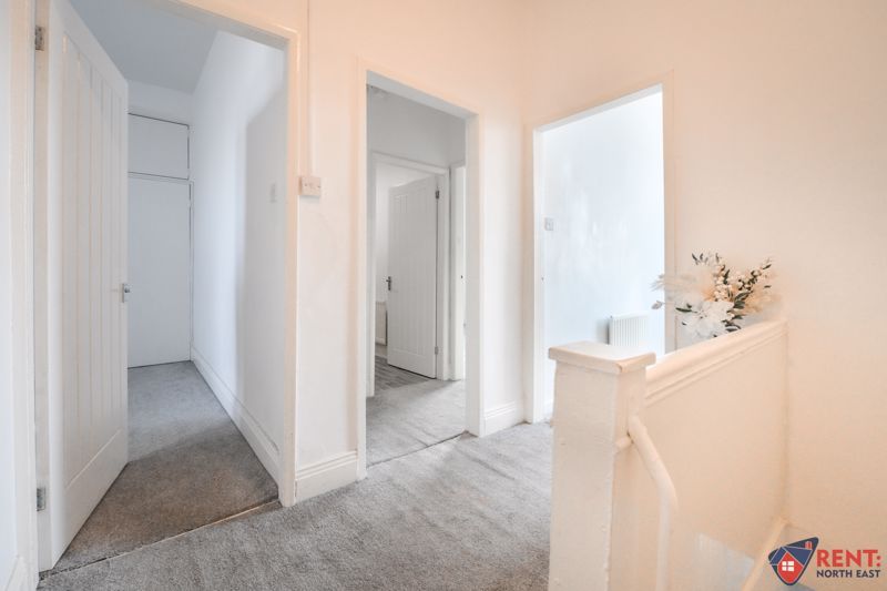 Property photo 2 of 7 Photo 3