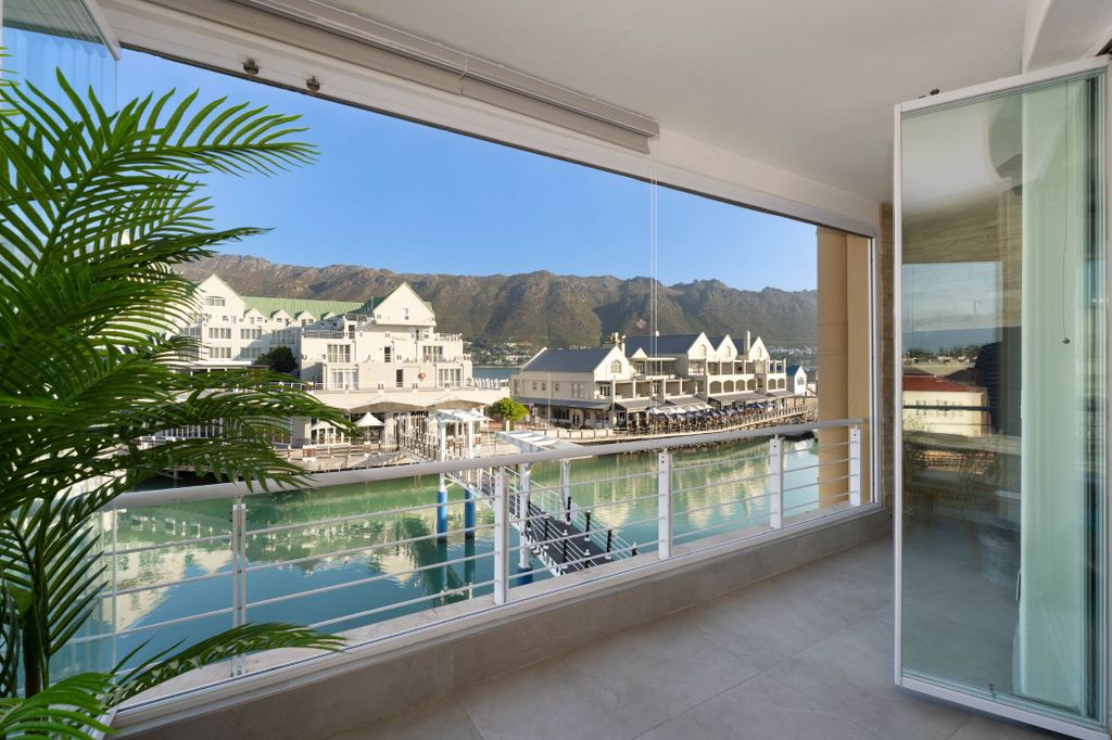 Property photo 1 of 47 Sw1722090