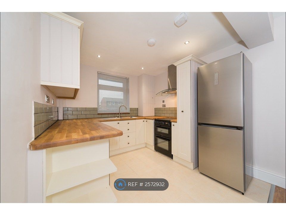 Property photo 1 of 13 Kitchen