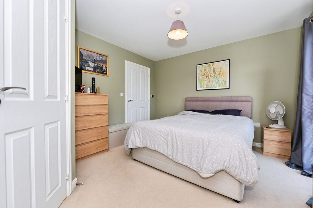 Property photo 2 of 16 Pbox-Img.Jpg