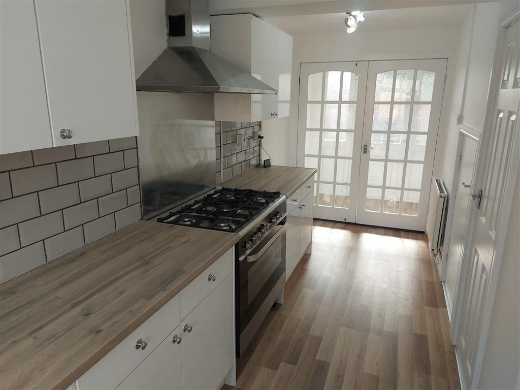 Property photo 3 of 10 Image