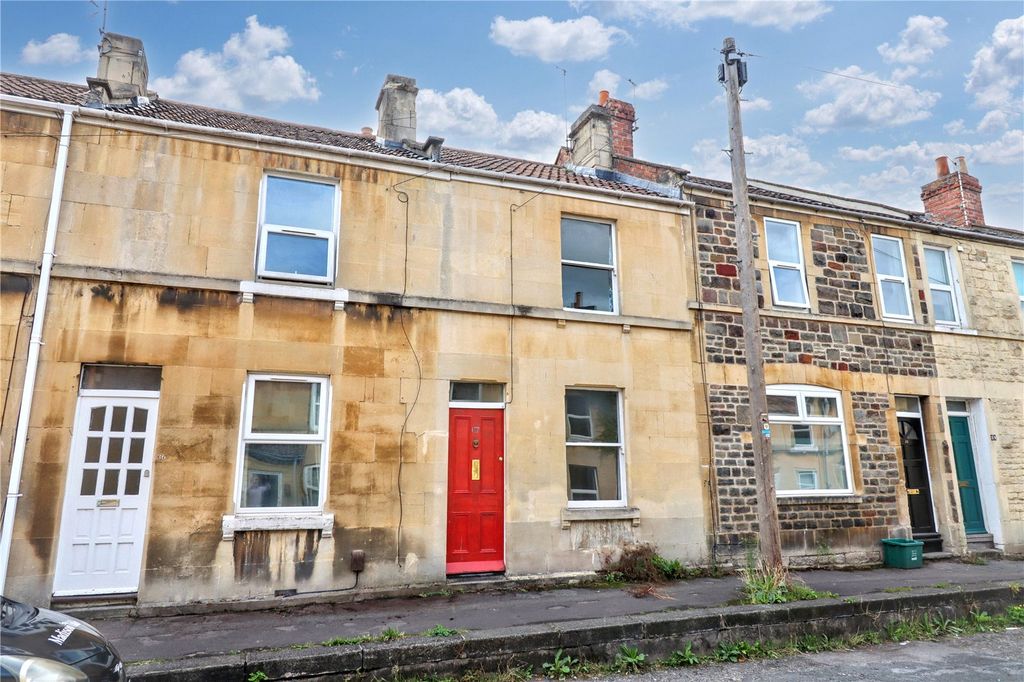 Property photo 1 of 11 Picture No. 12