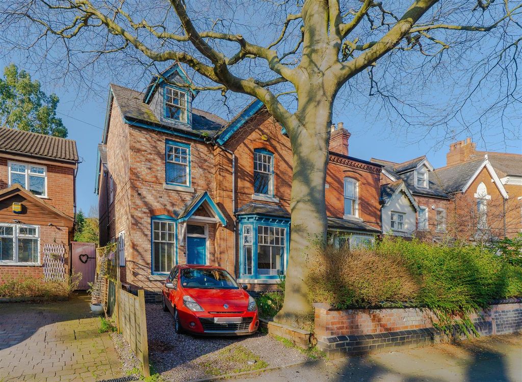 Property photo 1 of 31 Front