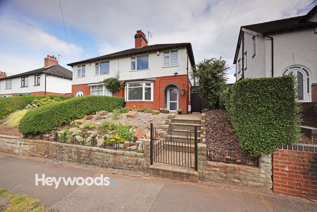 Property photo 1 of 32 0F1A5666