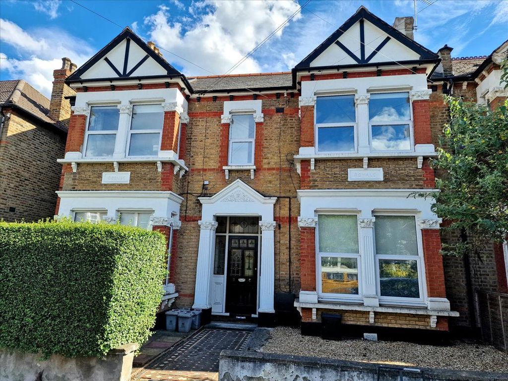 Property photo 1 of 14