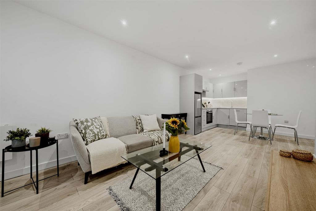 Property photo 1 of 19 18.Jpg