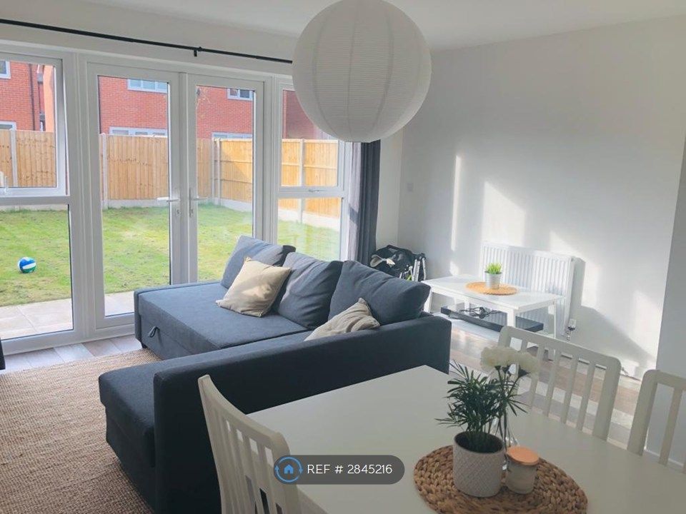 Property photo 3 of 15