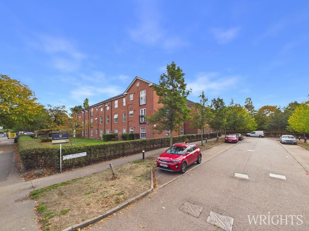 Property photo 1 of 10