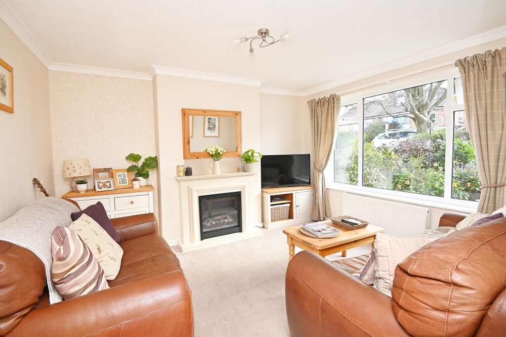 Property photo 3 of 11