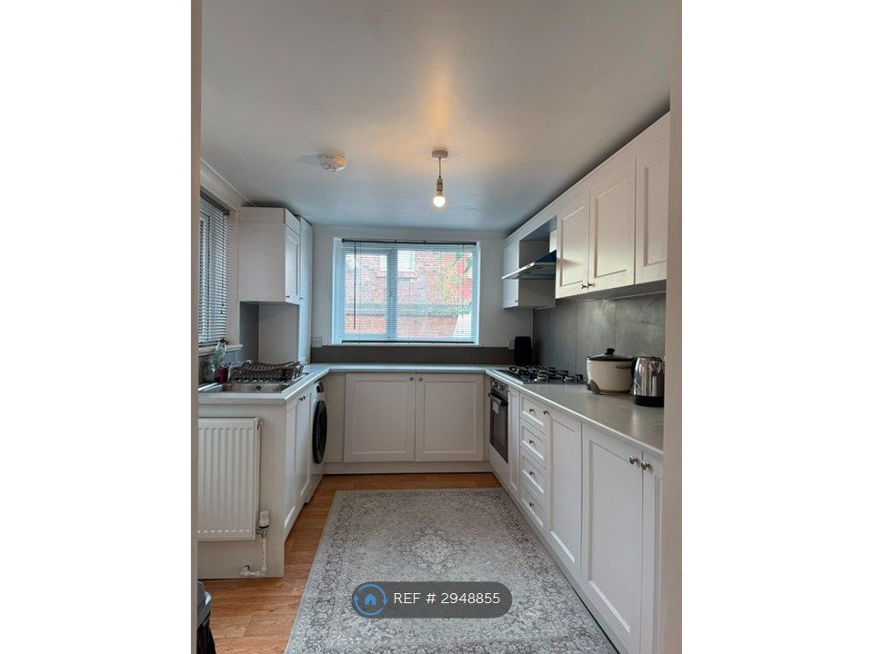 Property photo 1 of 31