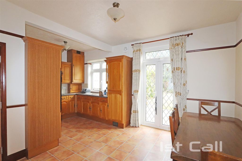 Property photo 3 of 14 Kitchen/ Diner