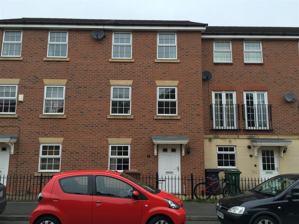 Property photo 1 of 4