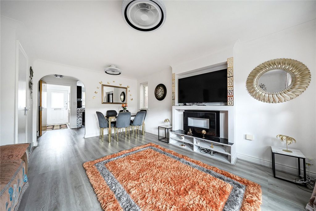 Property photo 2 of 19 Picture No. 20