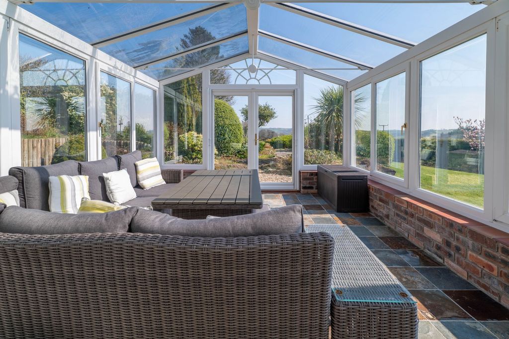 Property photo 2 of 48