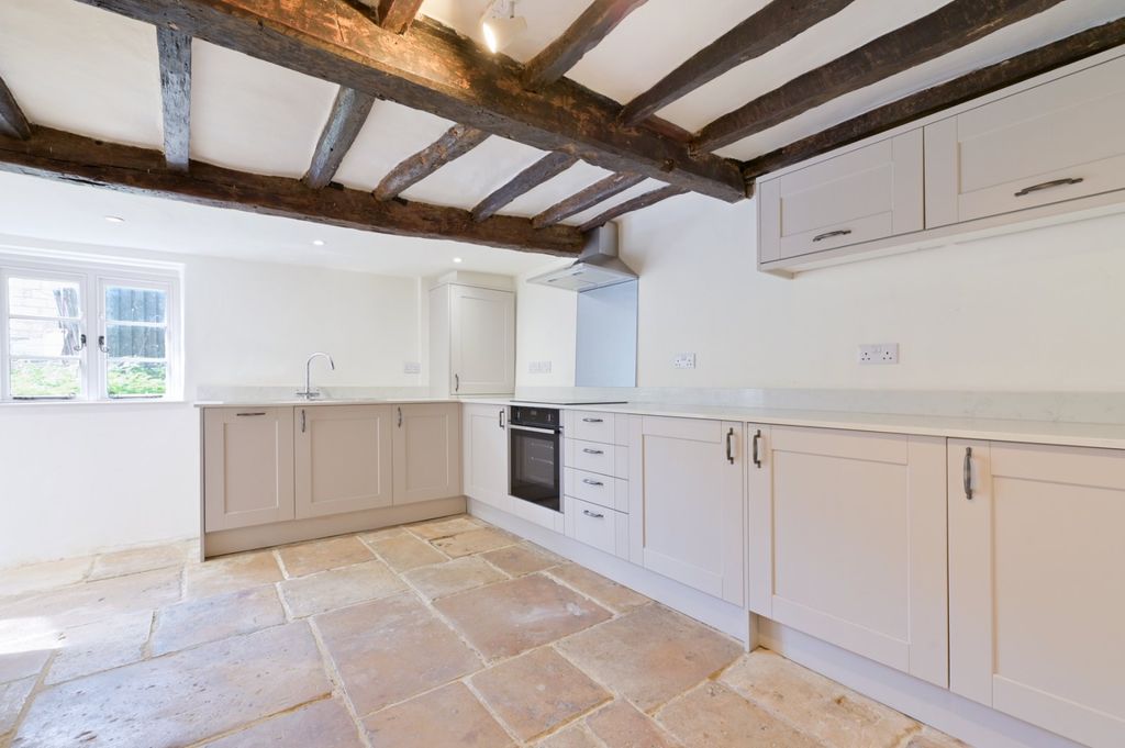 Property photo 2 of 15 Picture No. 08