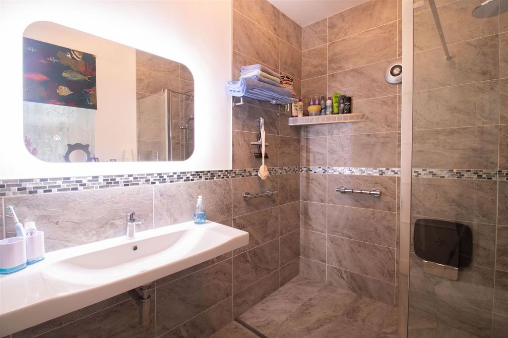 Additional image 14 of 3 bed semi-detached house for saleBlackwood Road, Pontllanfraith NP12