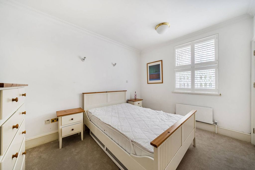 Property photo 3 of 7