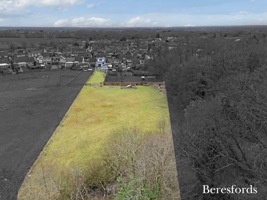 Property photo 1 of 20 Aerial
