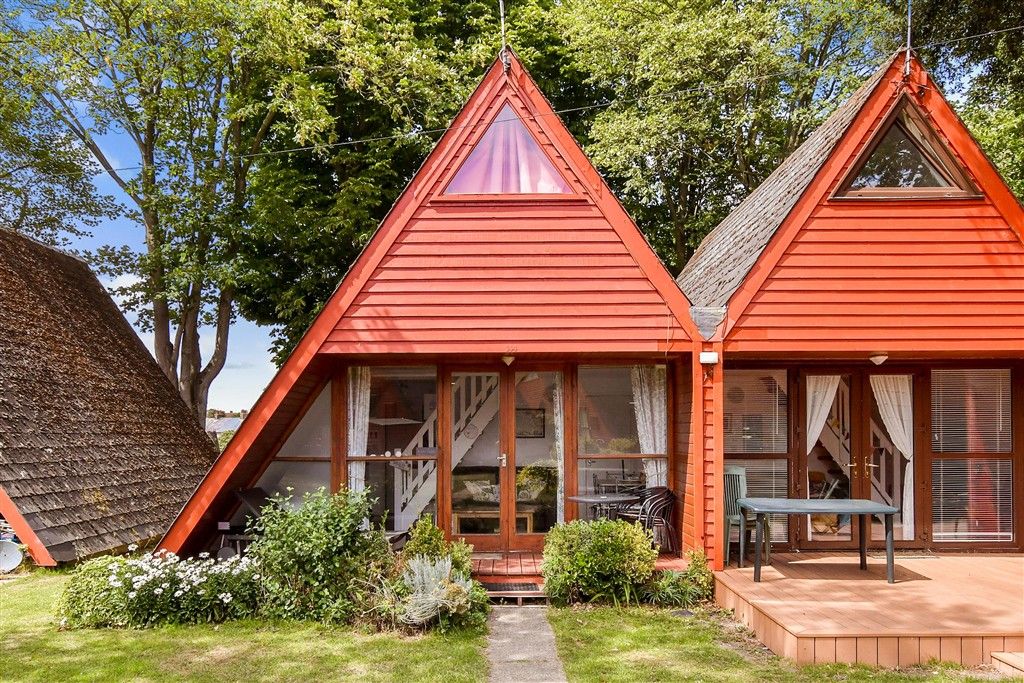 Property photo 1 of 9 External (Web)