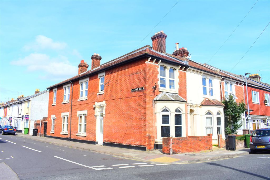 Property photo 1 of 10