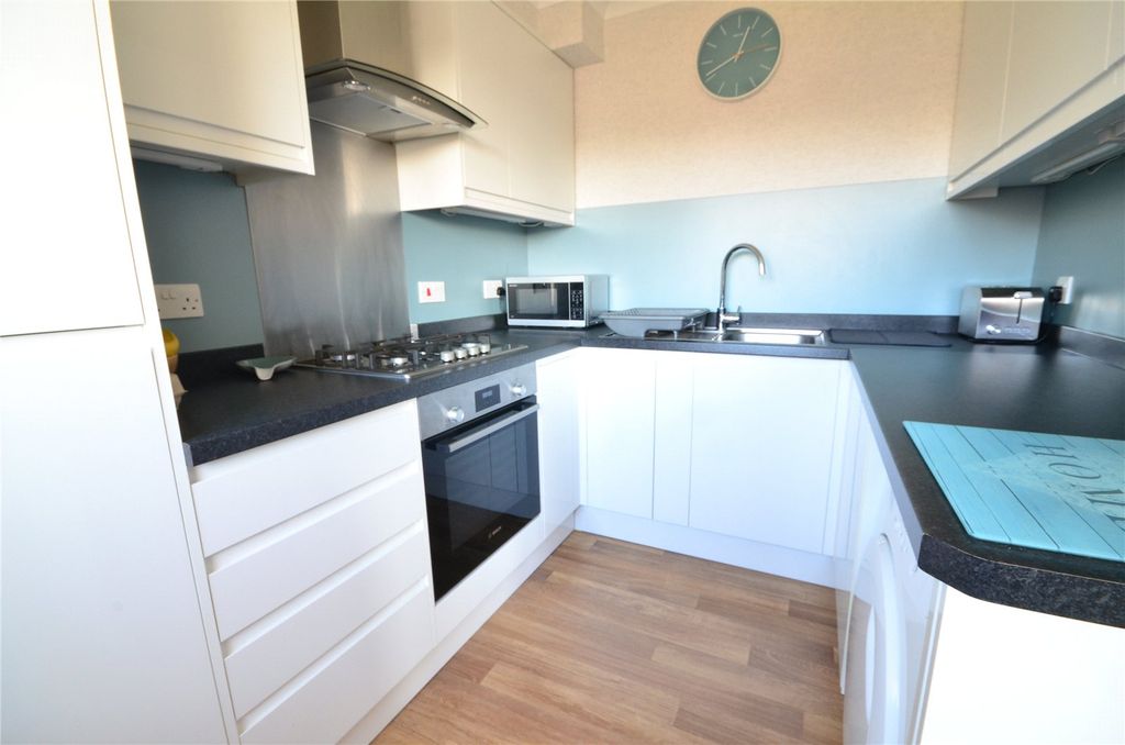 Property photo 2 of 15 Kitchen