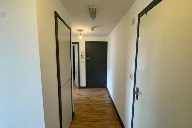 Property photo 3 of 4