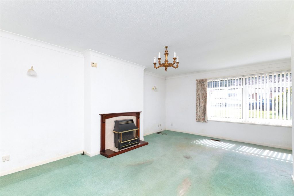 Property photo 3 of 18 Picture No. 12