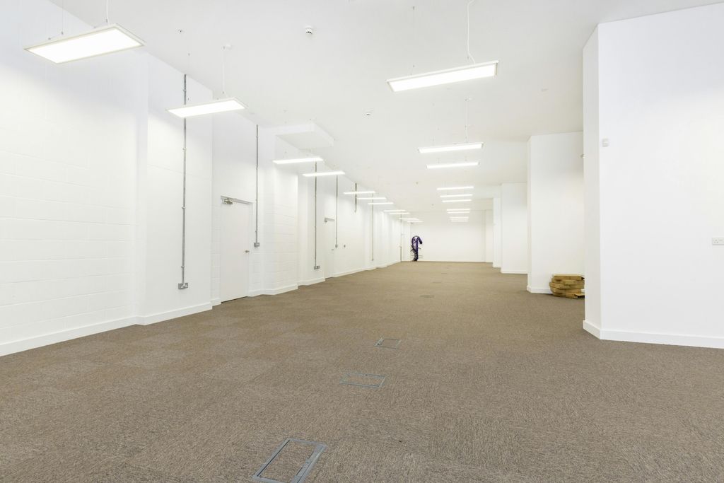 Property photo 1 of 16 Units 14 River Gardens Walk 6.Jpg